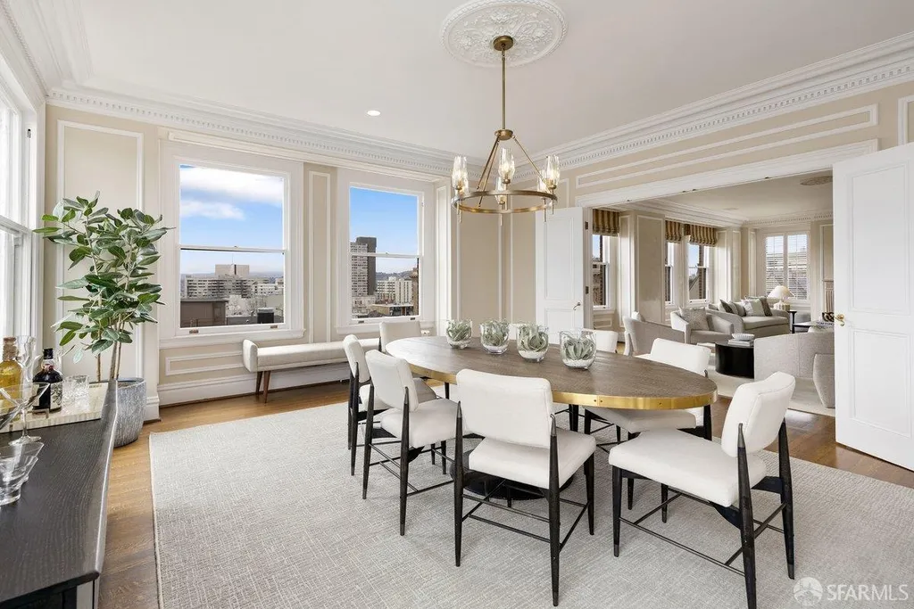 The Obsidian Heights Penthouse