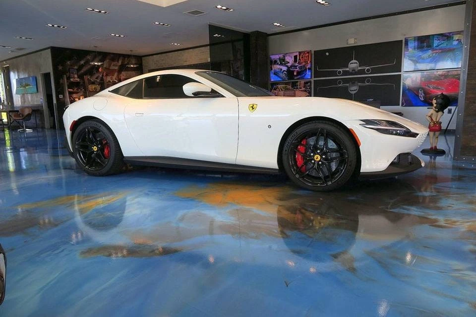 Ferrari Roma Coupe