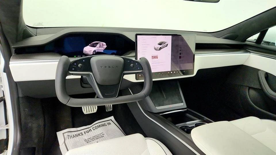 Tesla Model S Plaid