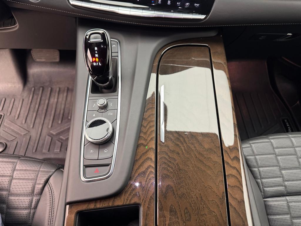 Cadillac Escalade Sport Platinum