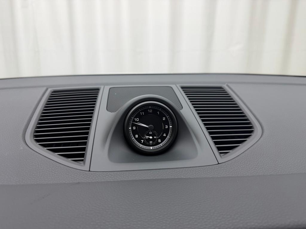 Porsche Macan Base