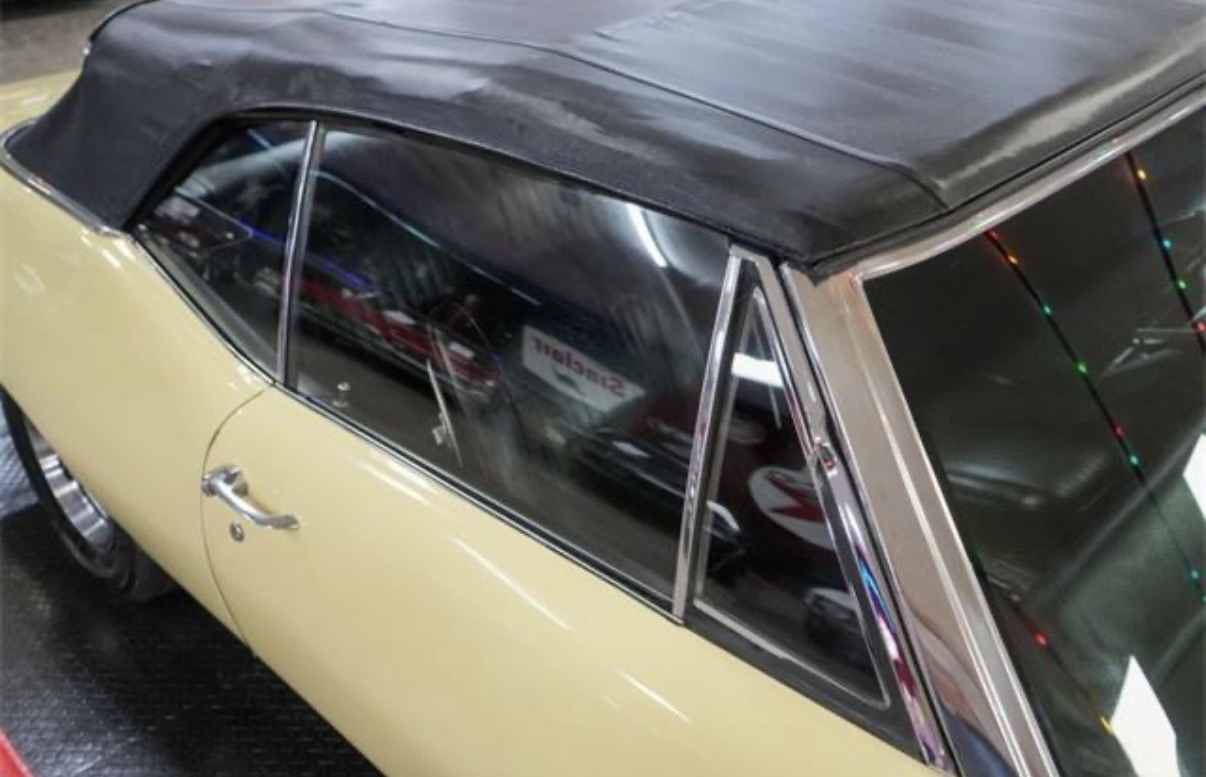 Pontiac GTO convertible