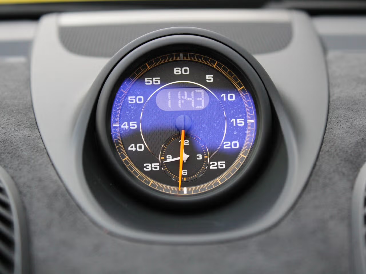 Porsche 718 Spyder RS