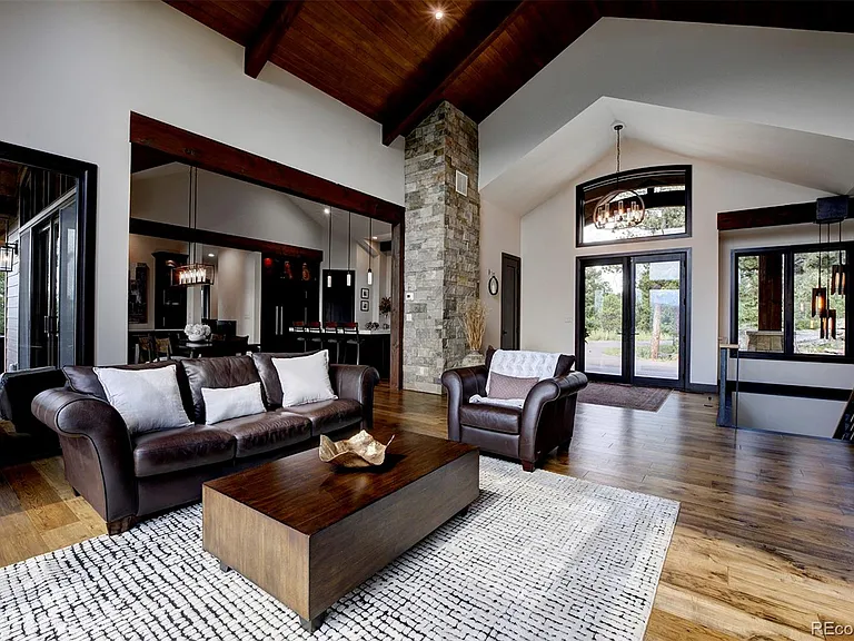 Hilltop Evergreen Luxury Mountain Estate