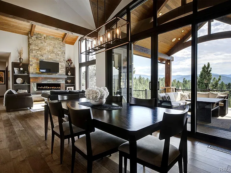 Hilltop Evergreen Luxury Mountain Estate
