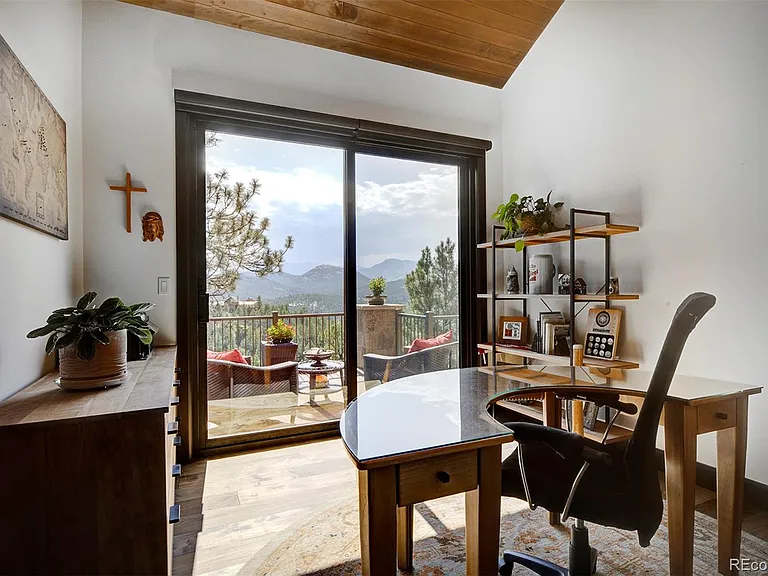 Hilltop Evergreen Luxury Mountain Estate