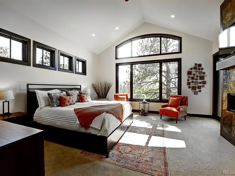 Hilltop Evergreen Luxury Mountain Estate