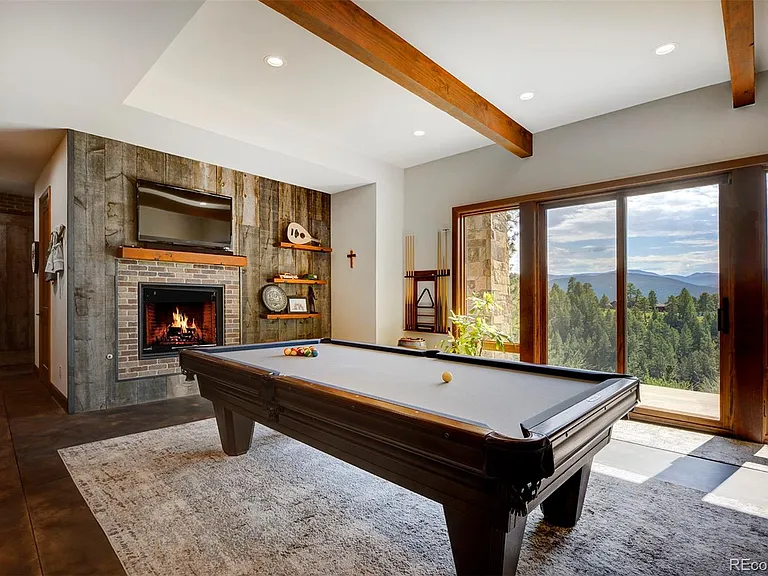 Hilltop Evergreen Luxury Mountain Estate