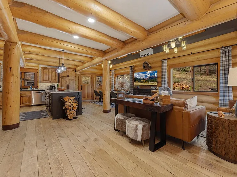 Timber Rest Lodge
