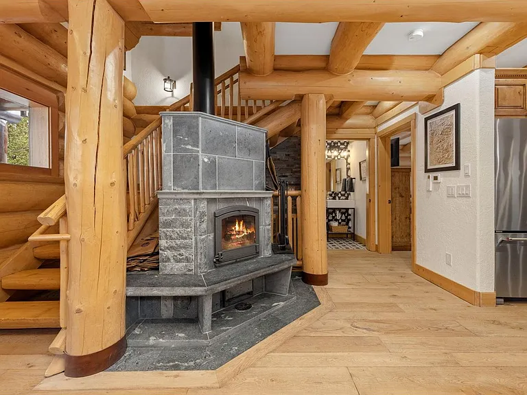 Timber Rest Lodge