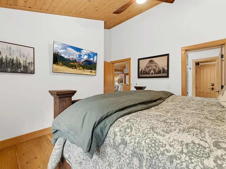 Timber Rest Lodge