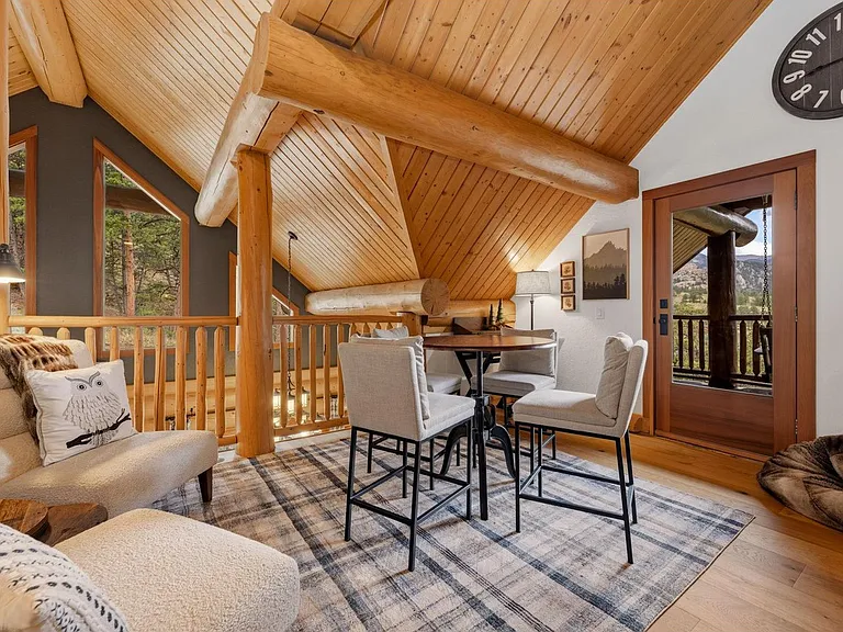 Timber Rest Lodge
