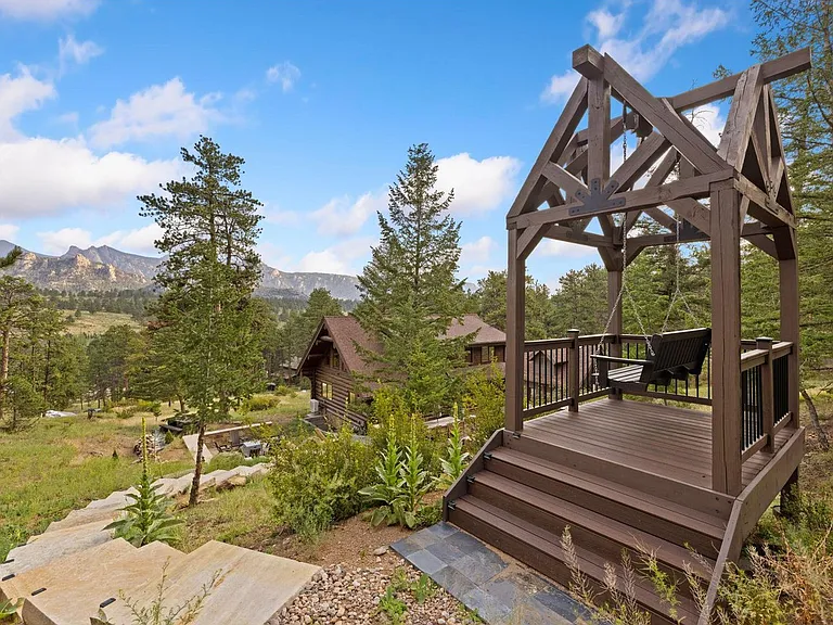 Timber Rest Lodge