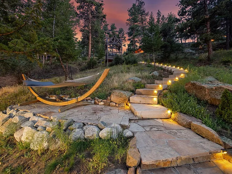 Timber Rest Lodge