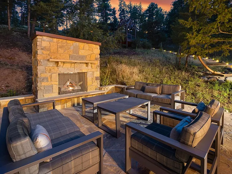 Timber Rest Lodge