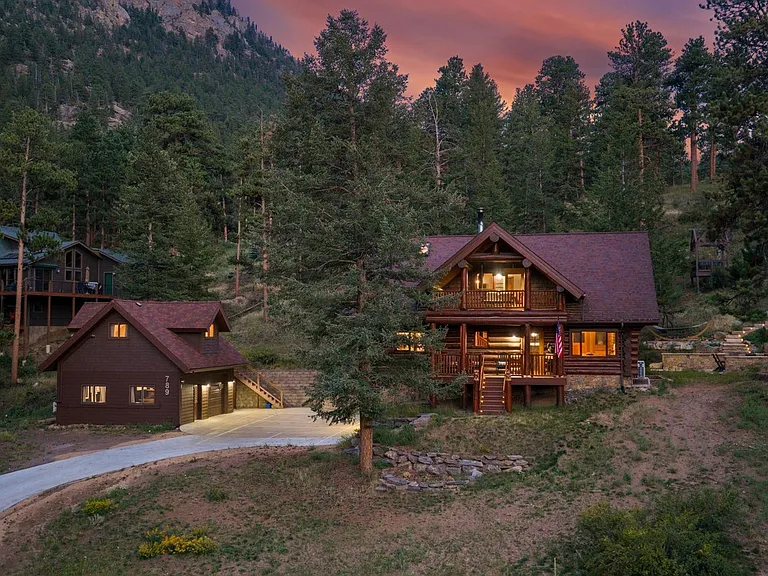 Timber Rest Lodge